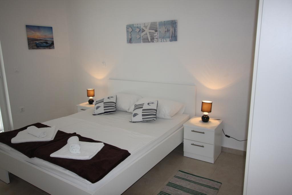 Mimice Bay Apartments ภายนอก รูปภาพ